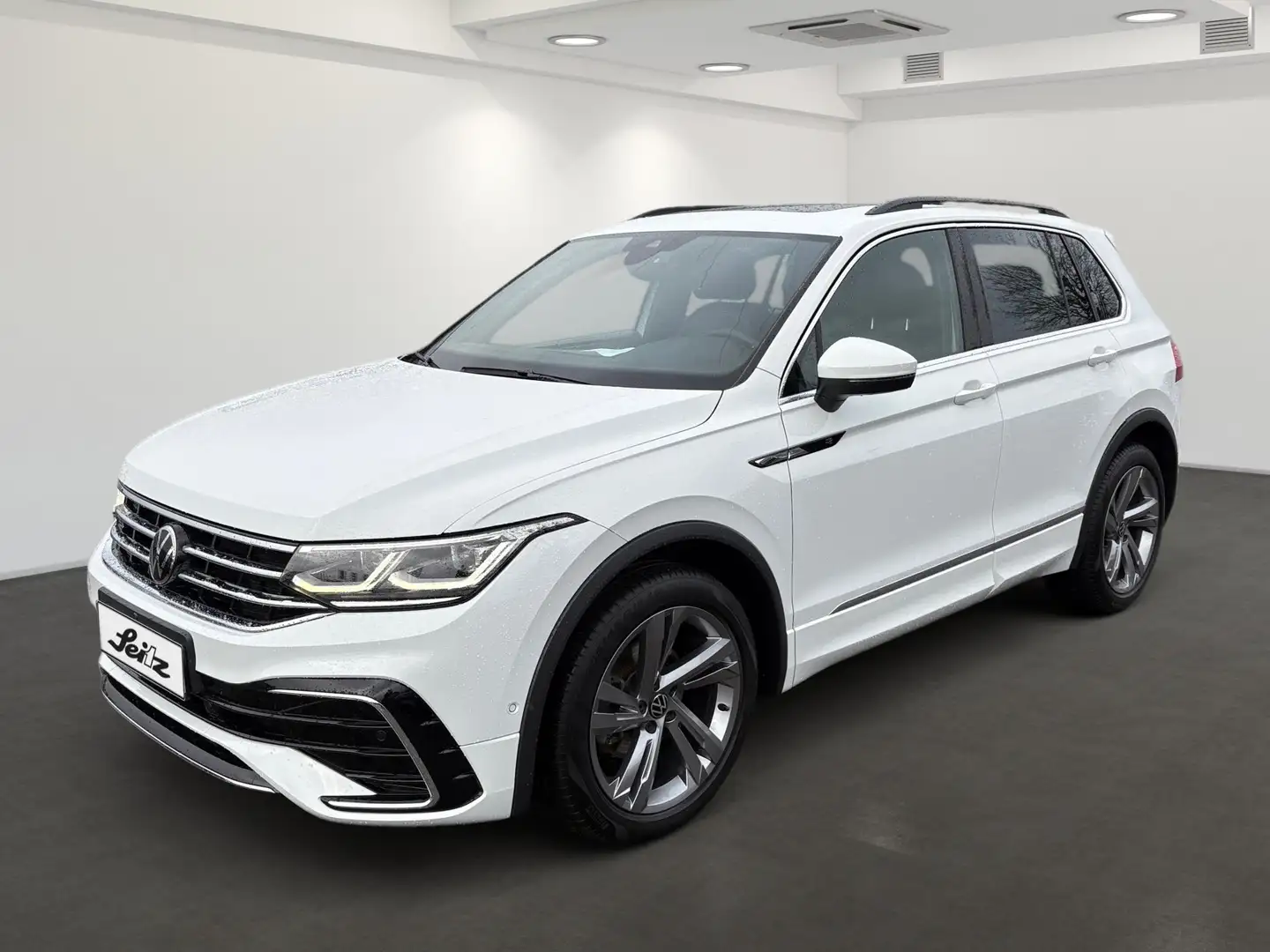 Volkswagen Tiguan 2.0 TDI R-Line *AHK*STANDH*MATRIX*HARMAN* Weiß - 2