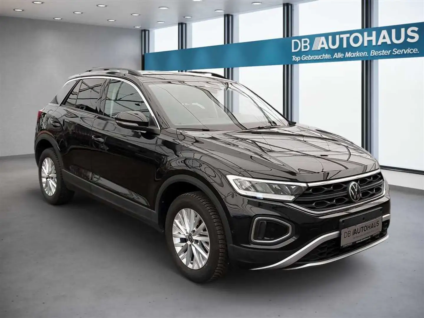 Volkswagen T-Roc Life 1.5 TSI DSG Schwarz - 2