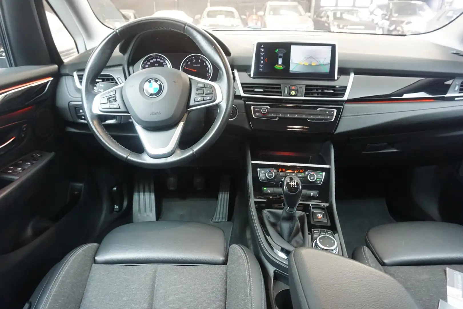 BMW 218 2-serie Gran Tourer 218i 7p. High Executive 2 E Ei Grijs - 2