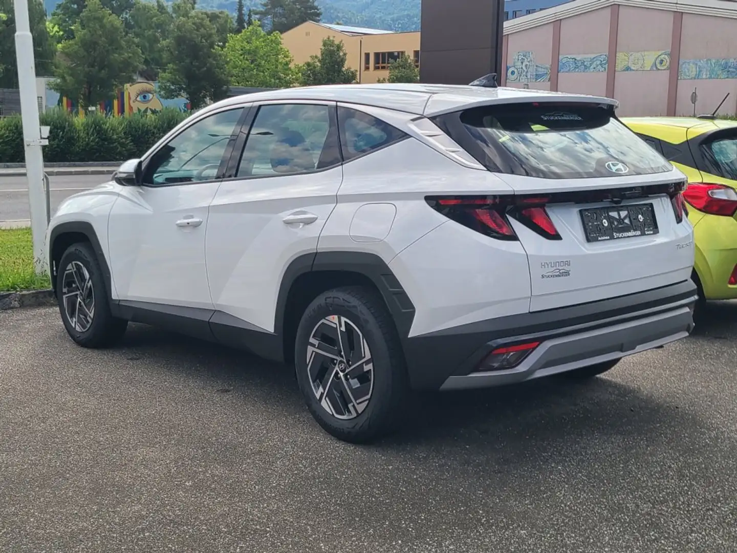 Hyundai TUCSON NX4 Smart Line 1,6 T-GDi 2WD t5bs1 Weiß - 2