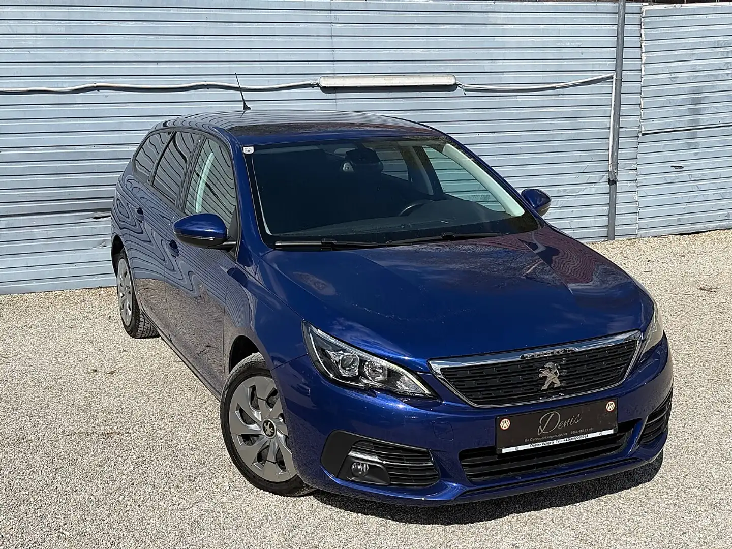 Peugeot 308 SW 1,6 BlueHDI Aut. Blau - 1