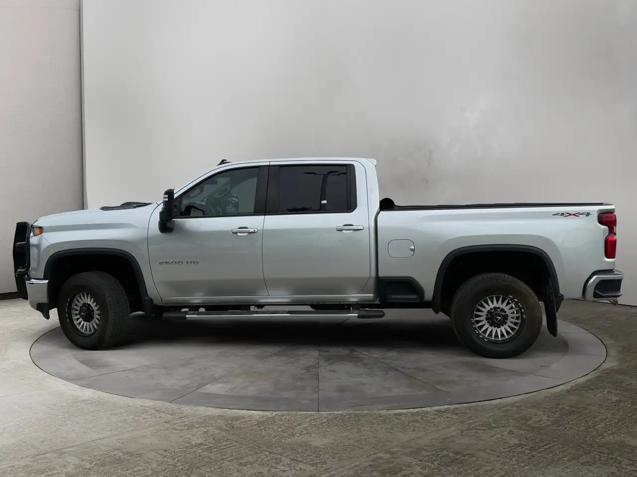 Chevrolet Silverado 2500 снимка Chevrolet Silverado 2500