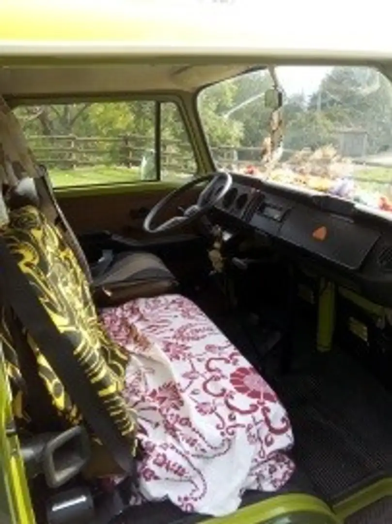 Volkswagen T2 9 posti - 2