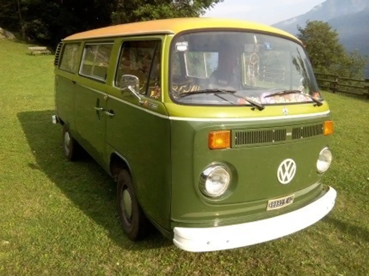 Volkswagen T2 9 posti - 1
