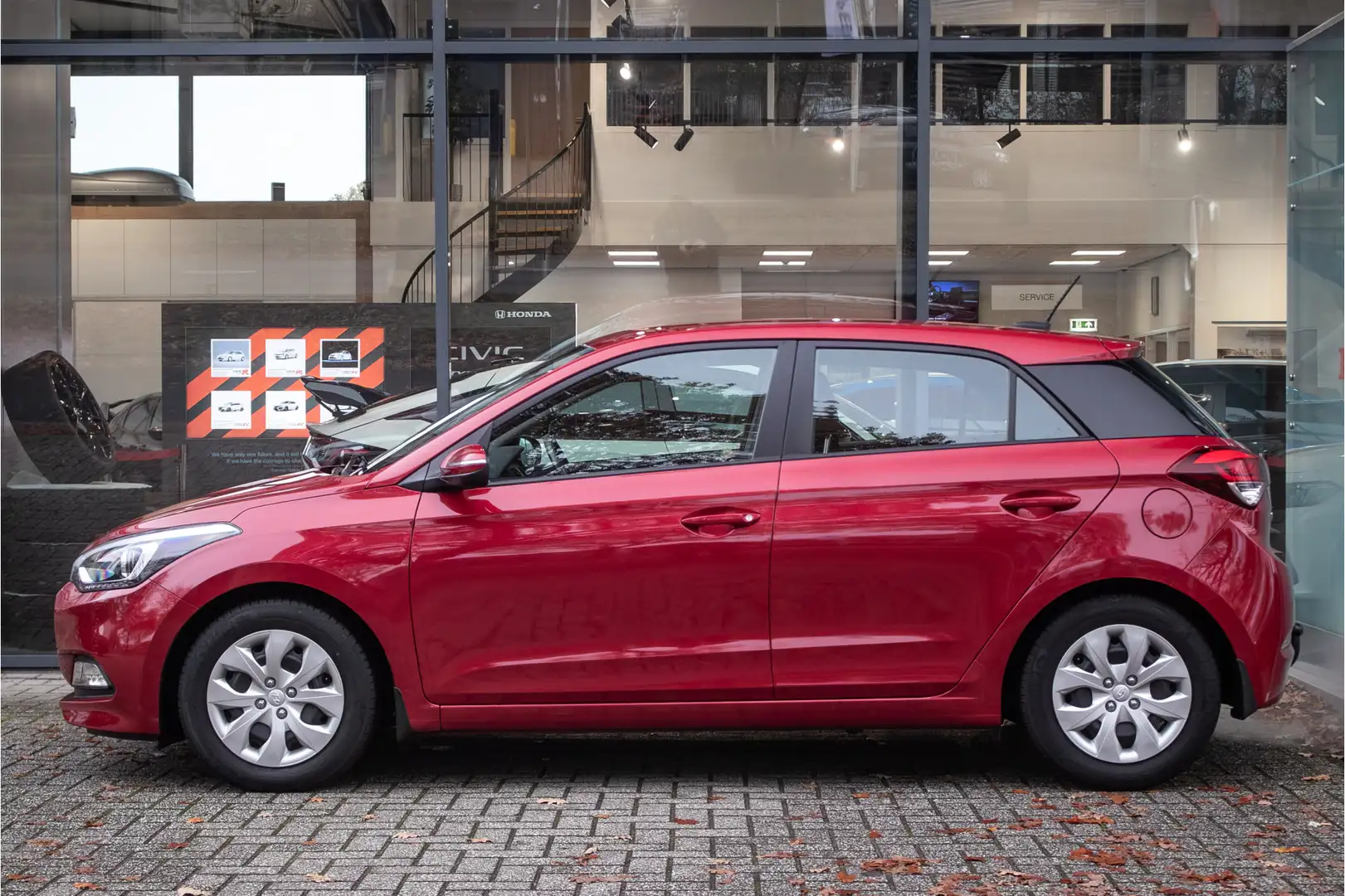 Hyundai i20 1.0 T-GDI Comfort - Trekhaak | Navi | Cruise contr Rot - 2