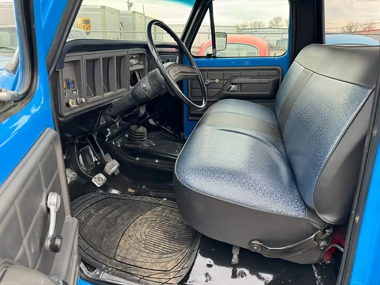 Ford F 350 снимка Ford F 350