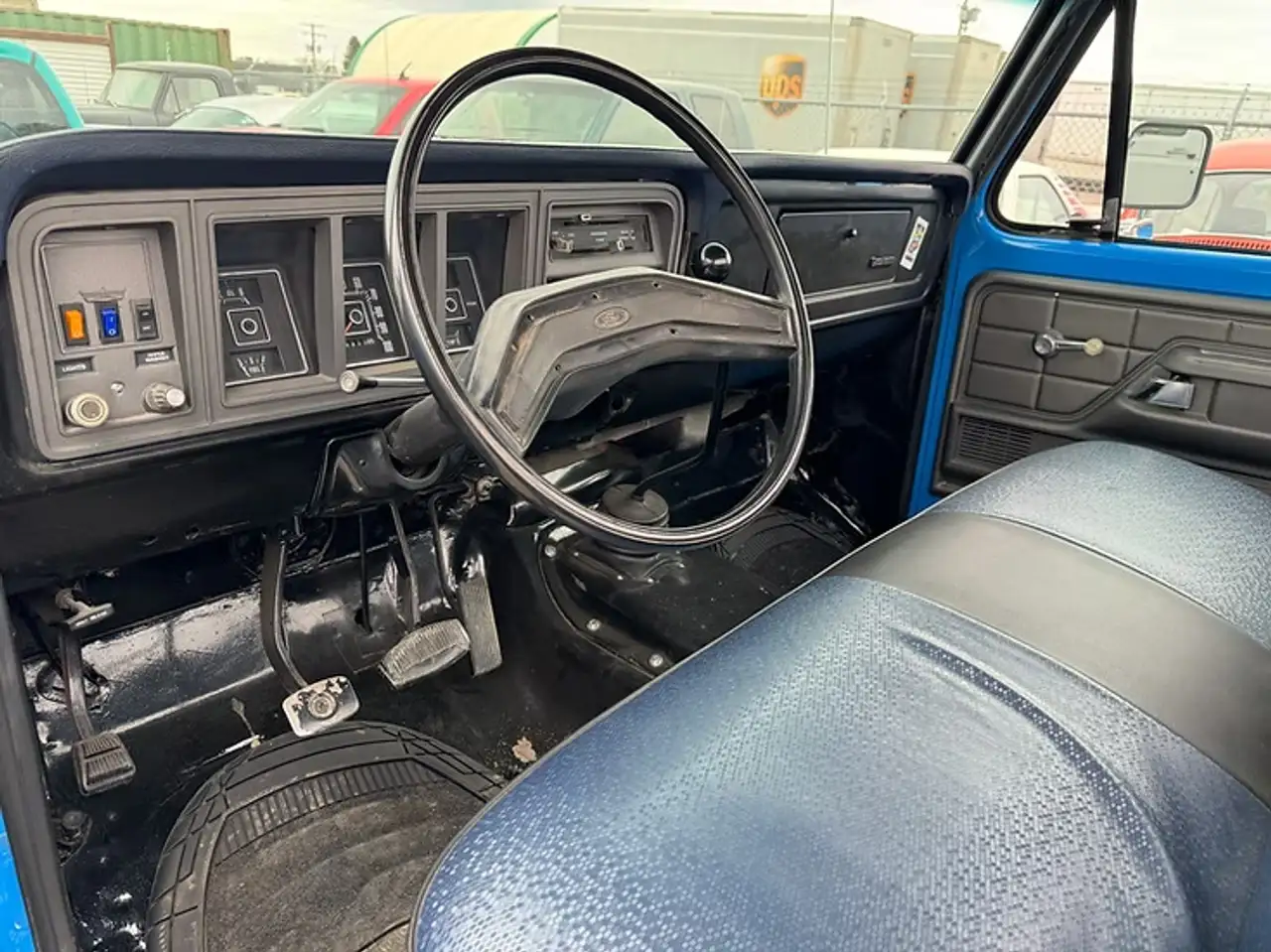 Ford F 350 снимка Ford F 350