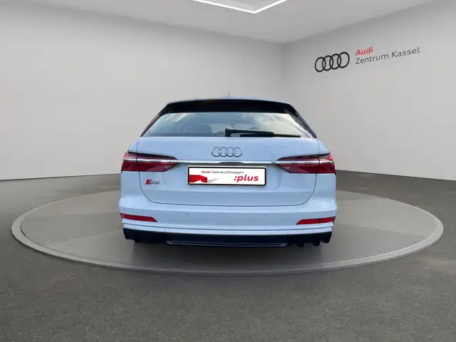 Audi S6 view 5