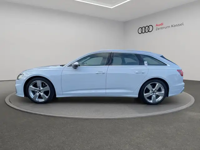 Audi S6 view 3