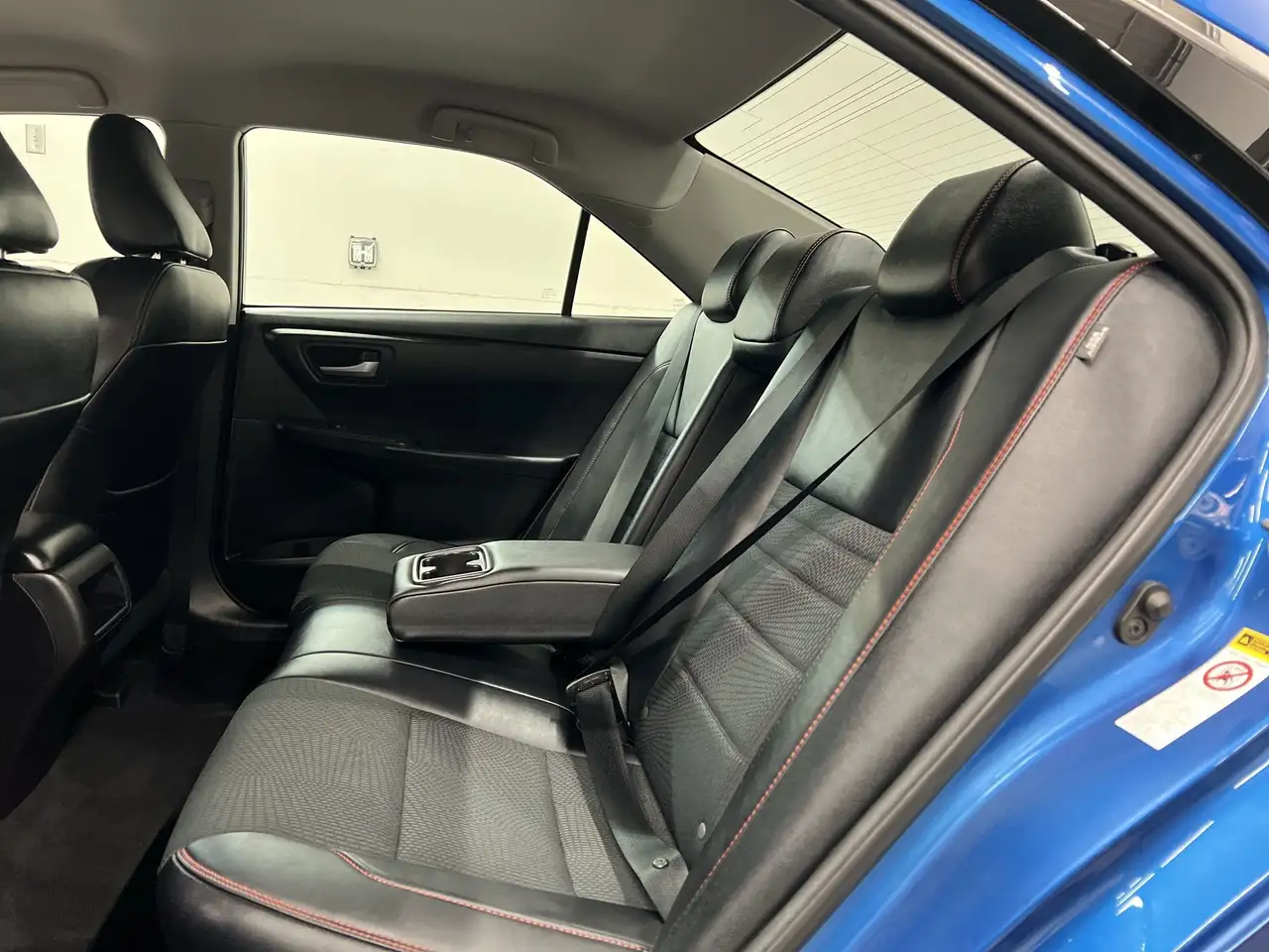 Toyota Camry снимка Toyota Camry