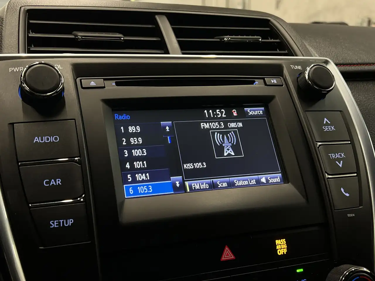 Toyota Camry снимка Toyota Camry