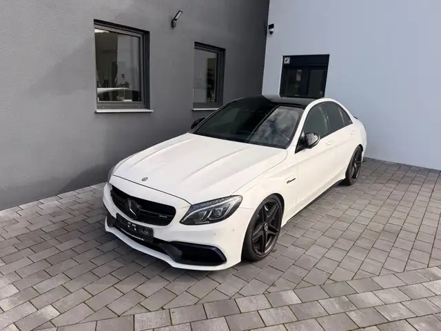 Mercedes-Benz C 63 AMG Lim. Performance Sitze