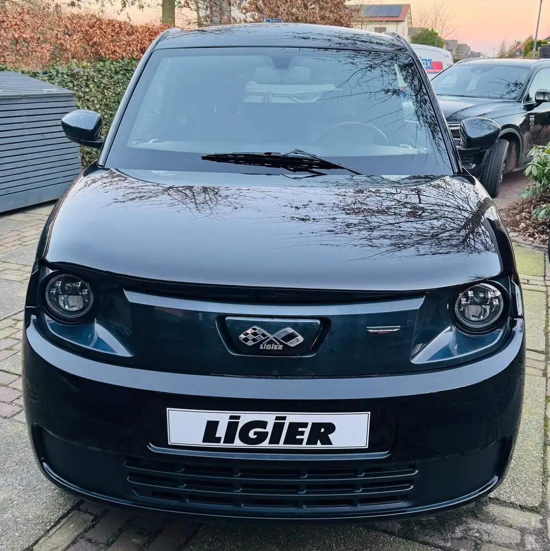 Ligier Myli Overig G.OOD 4 kWh Černá - 2