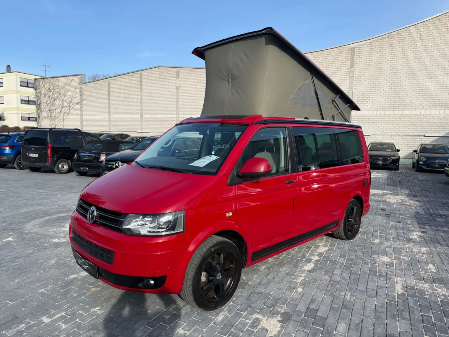 Volkswagen T5 California Beach Edition Aufstelldach Rojo - 1