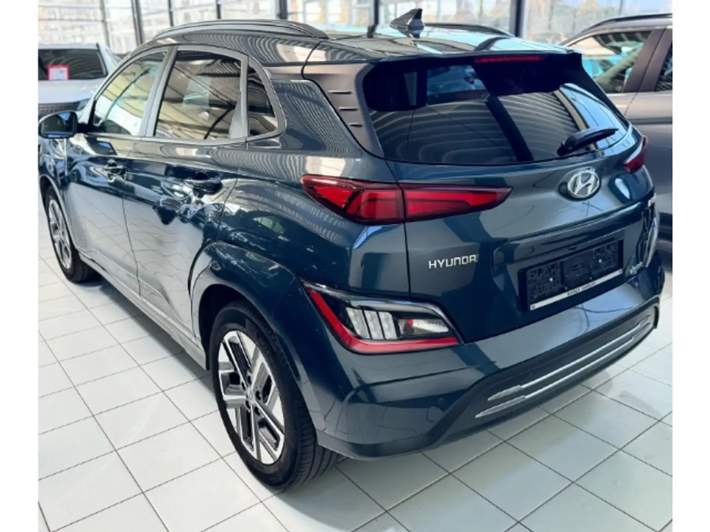 Hyundai KONA Hyundai Kona Elektro MJ21 100kW Trend-Paket inkl. Blau - 2