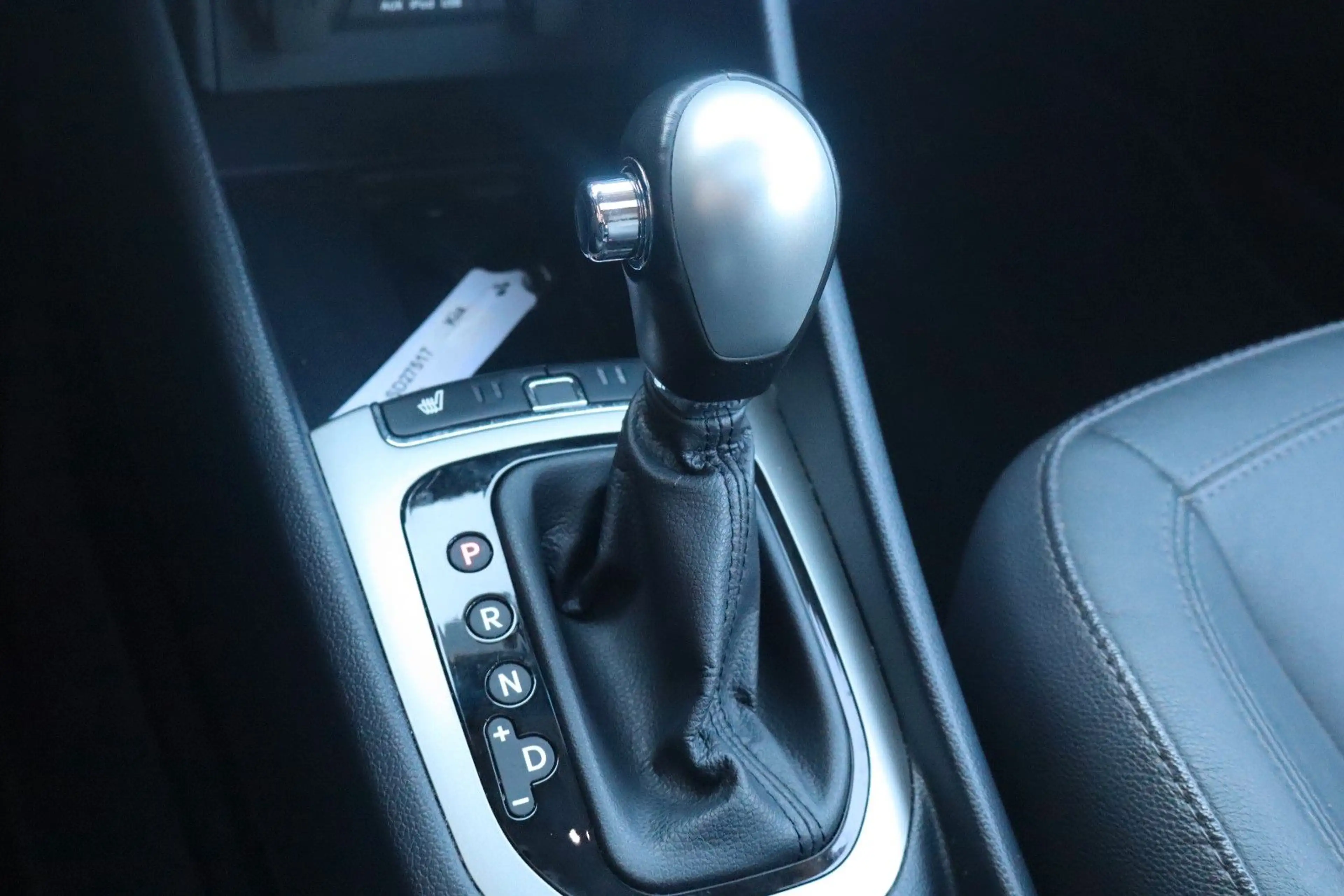 Kia Rio Platinum Edition Automatik — photo 18