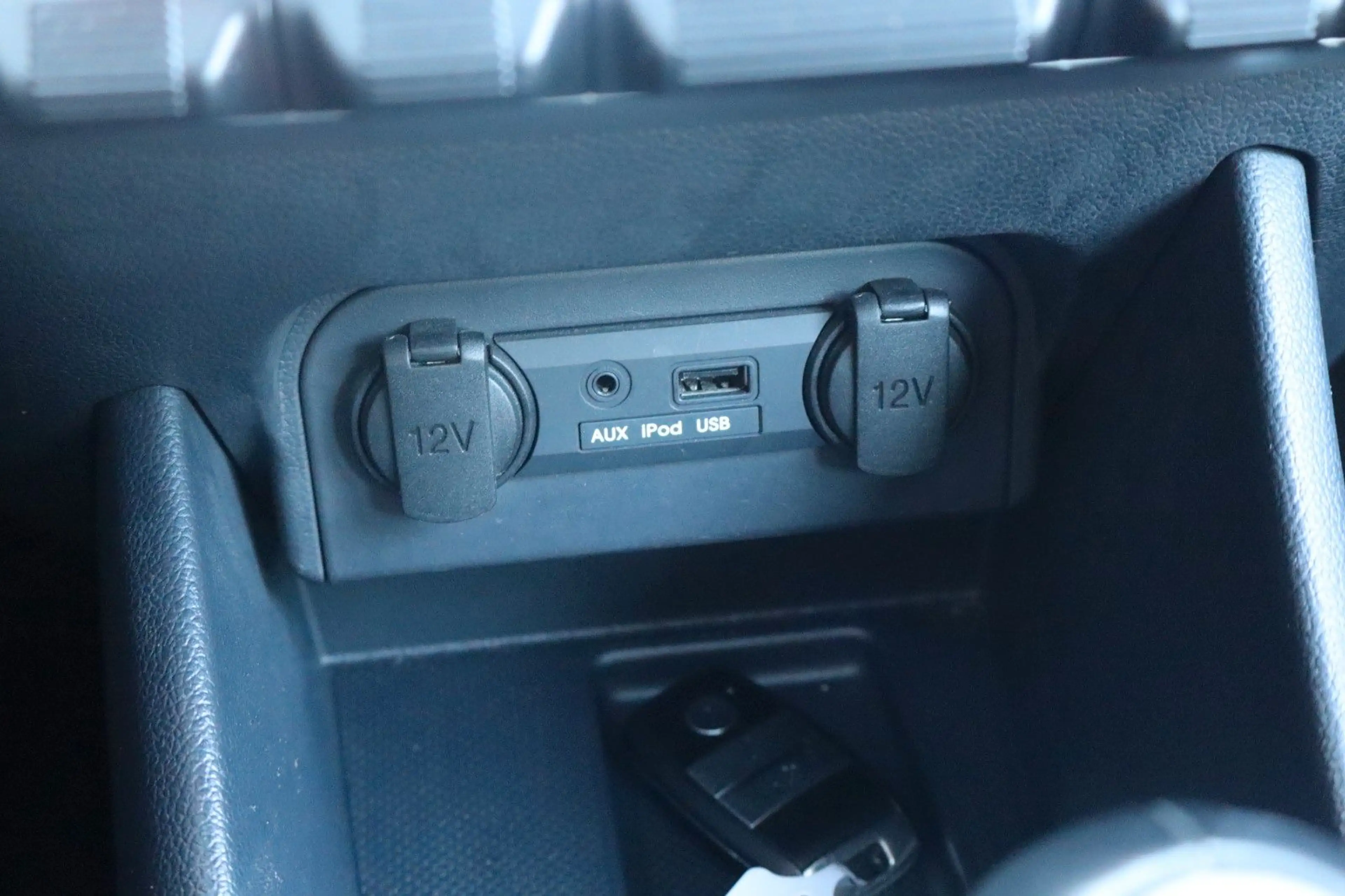 Kia Rio Platinum Edition Automatik — photo 17