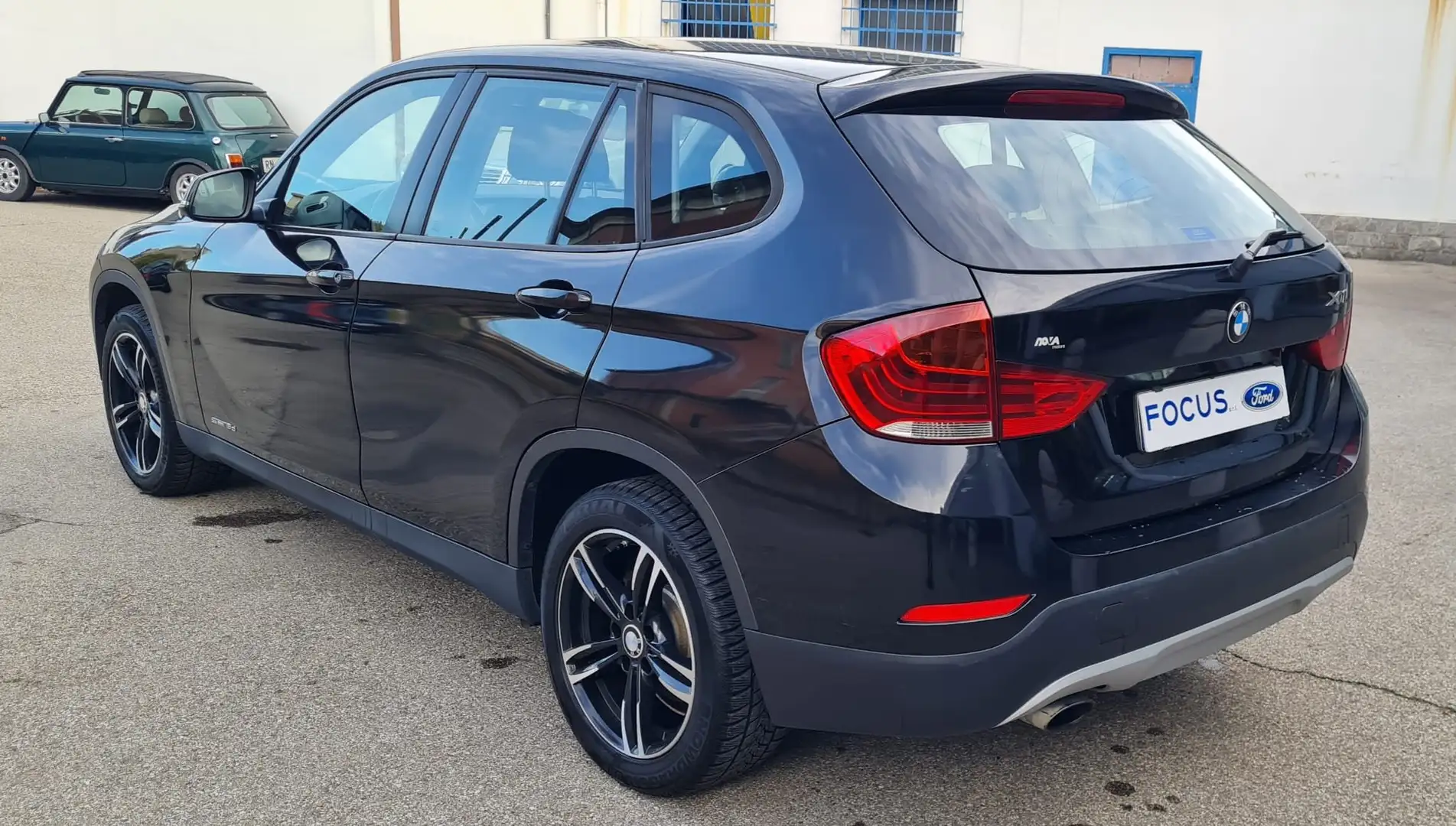 BMW X1 X1 sdrive18d Sport Line Nero - 2
