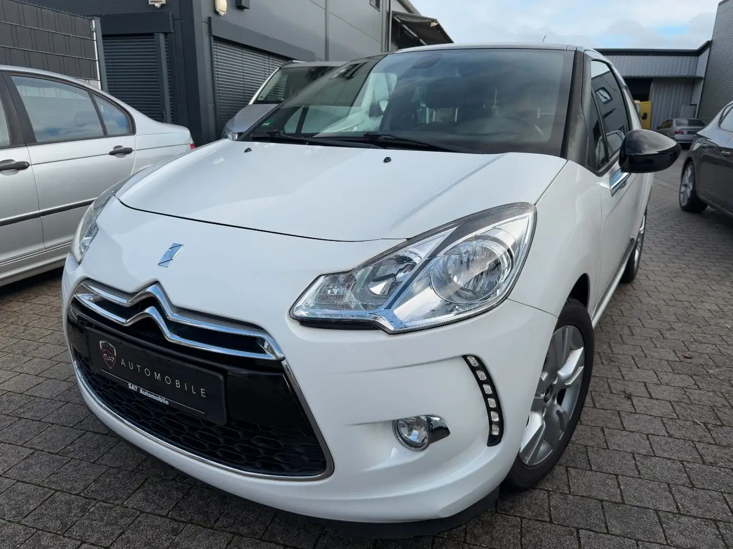 Citroen DS3 SoChic Blanc - 1