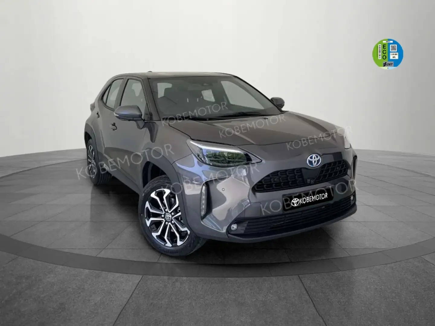 Toyota Yaris Cross 130H Active Plus Gris - 1