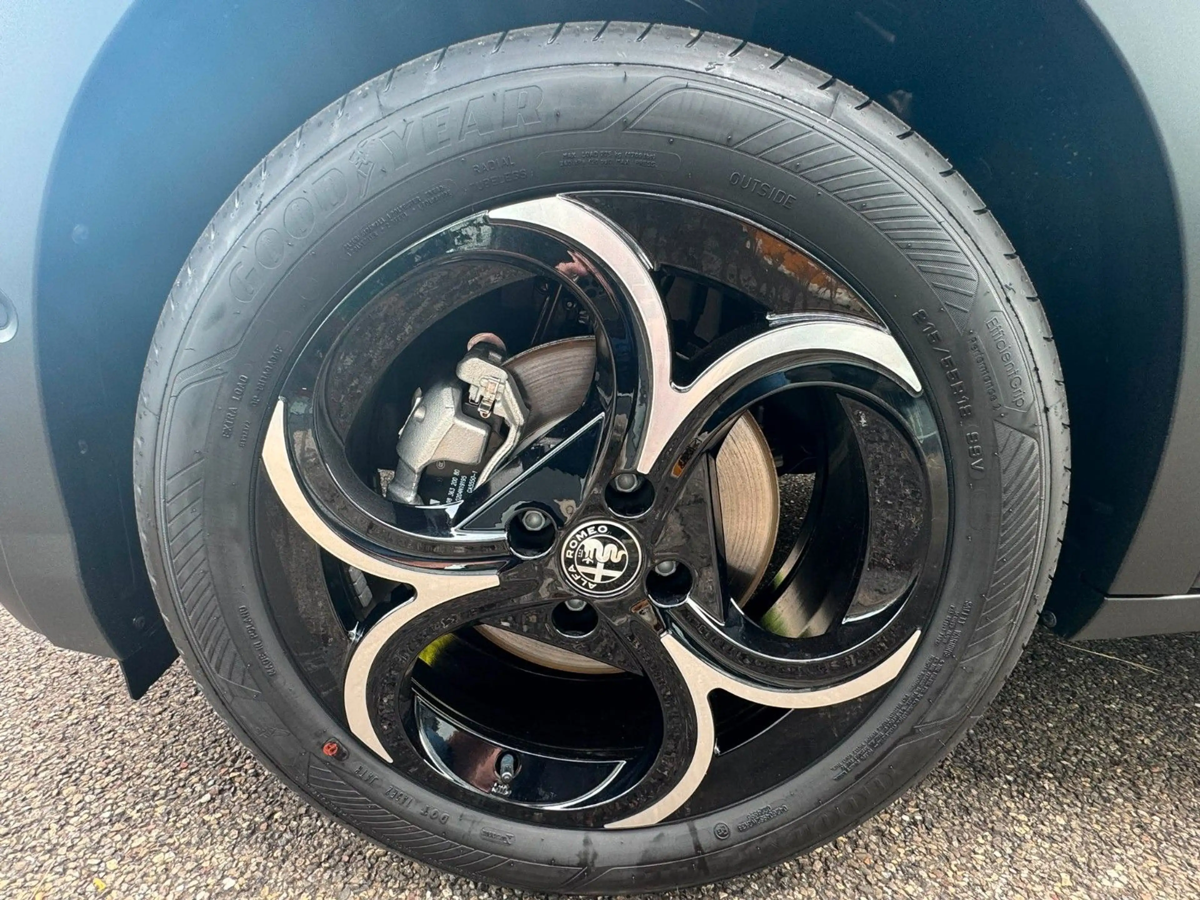 Alfa Romeo Junior Ibrida 1.2 VGT 48V-Hybrid 107 kW Speciale — photo 17