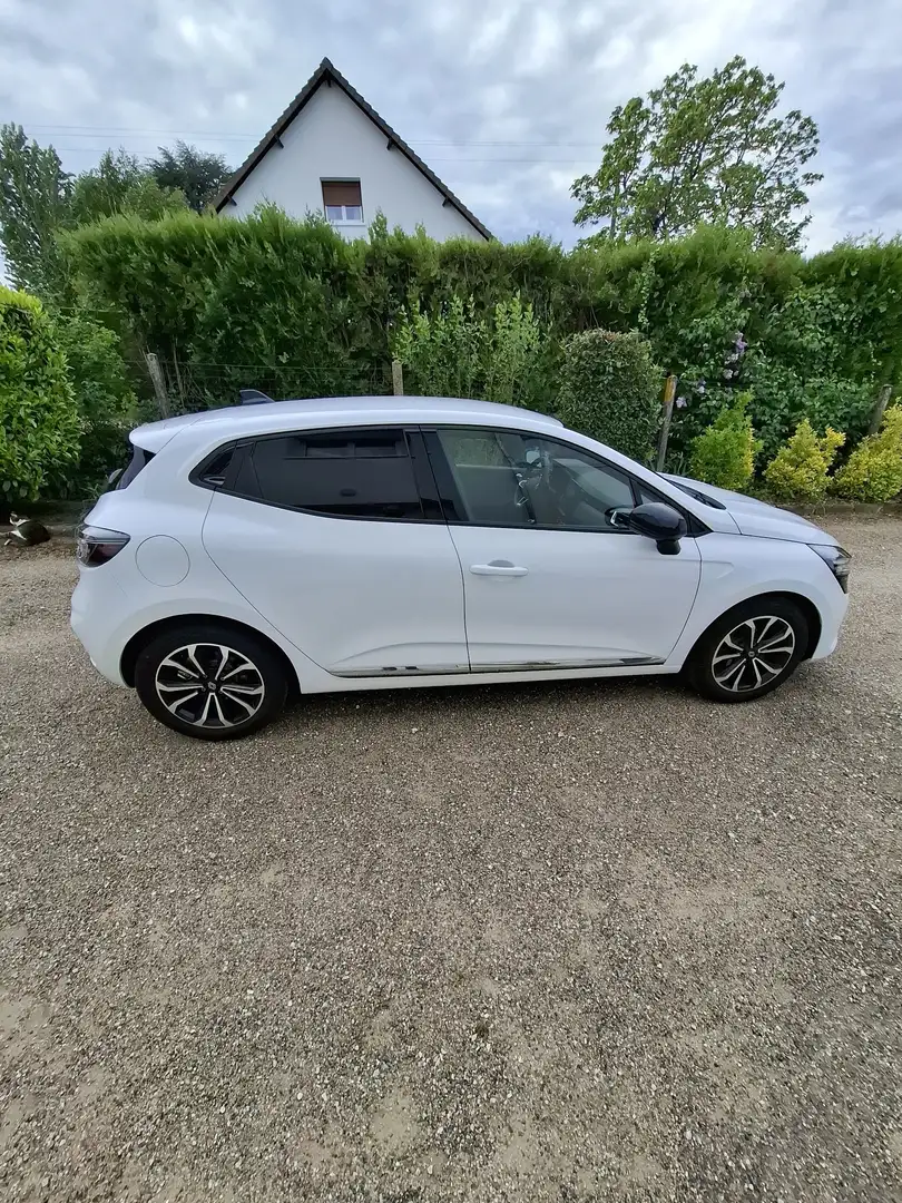 Renault Clio TECHNO ECO-G 100-24 - 1