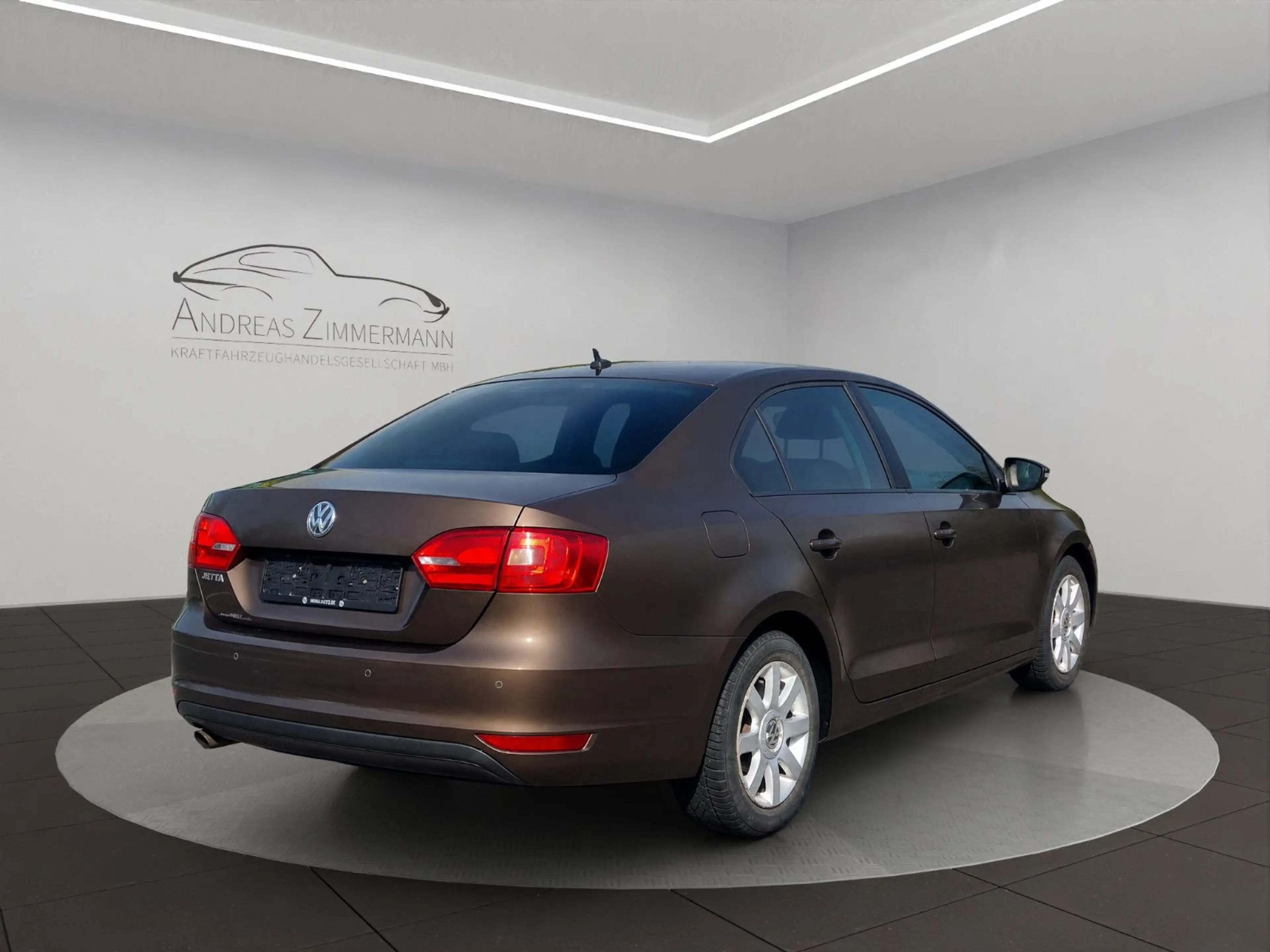 Volkswagen Jetta VI Comfortline 2.HAND WENIG KILOMETER — photo 4