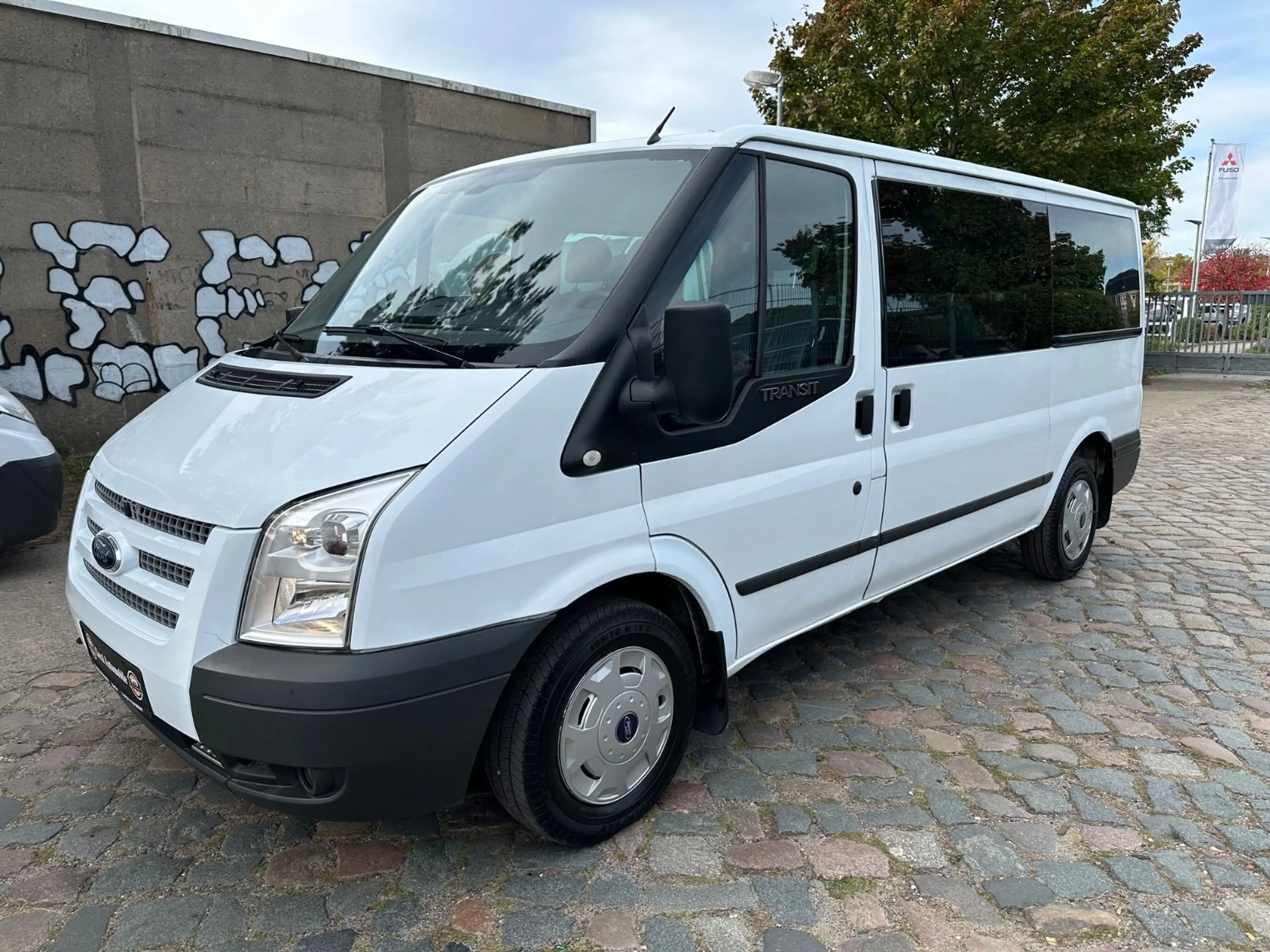 Ford Transit Kombi FT300*L2H1*9SITZE*KLIMA*AHK