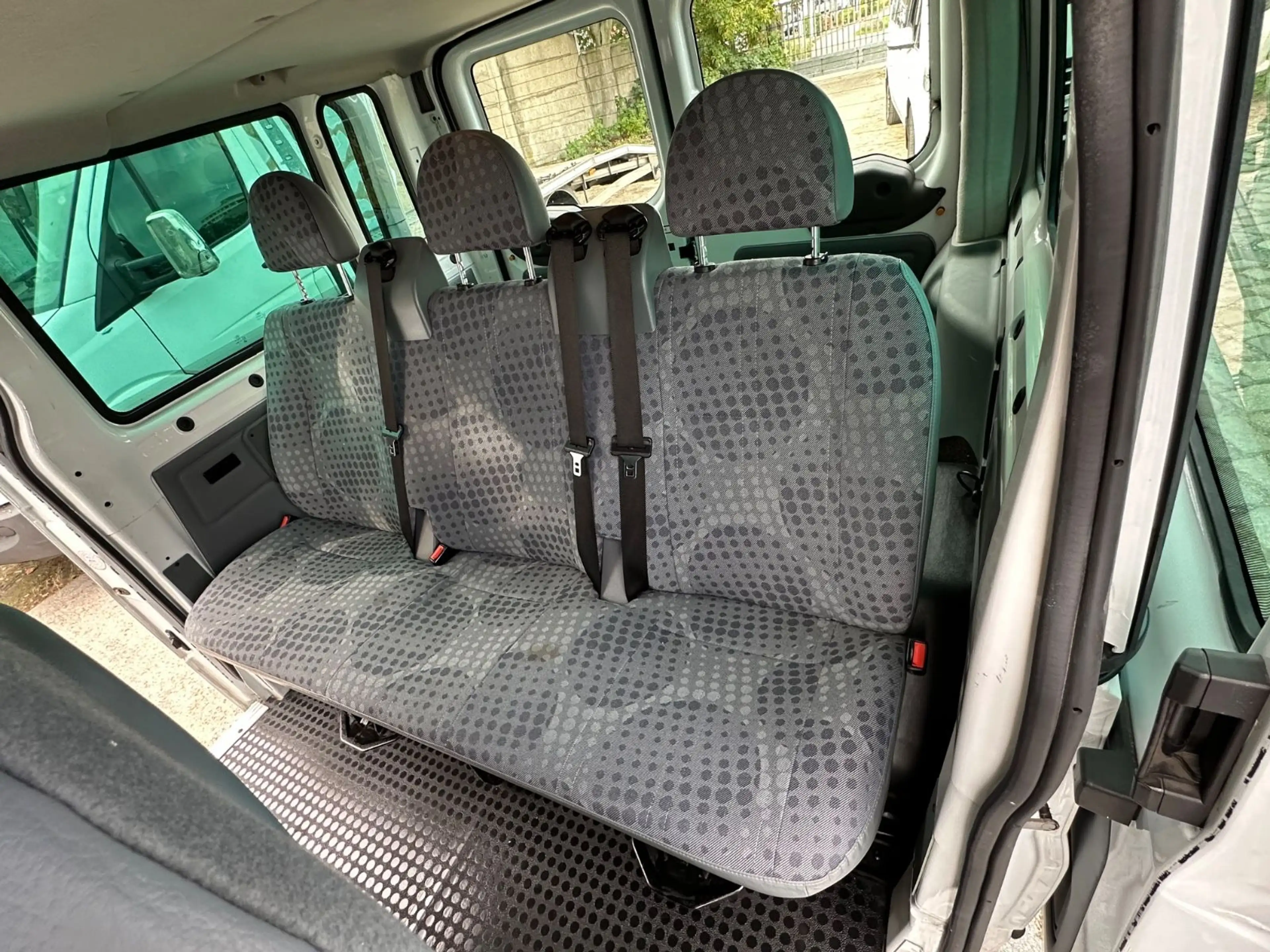 Ford Transit Kombi FT300*L2H1*9SITZE*KLIMA*AHK — photo 14