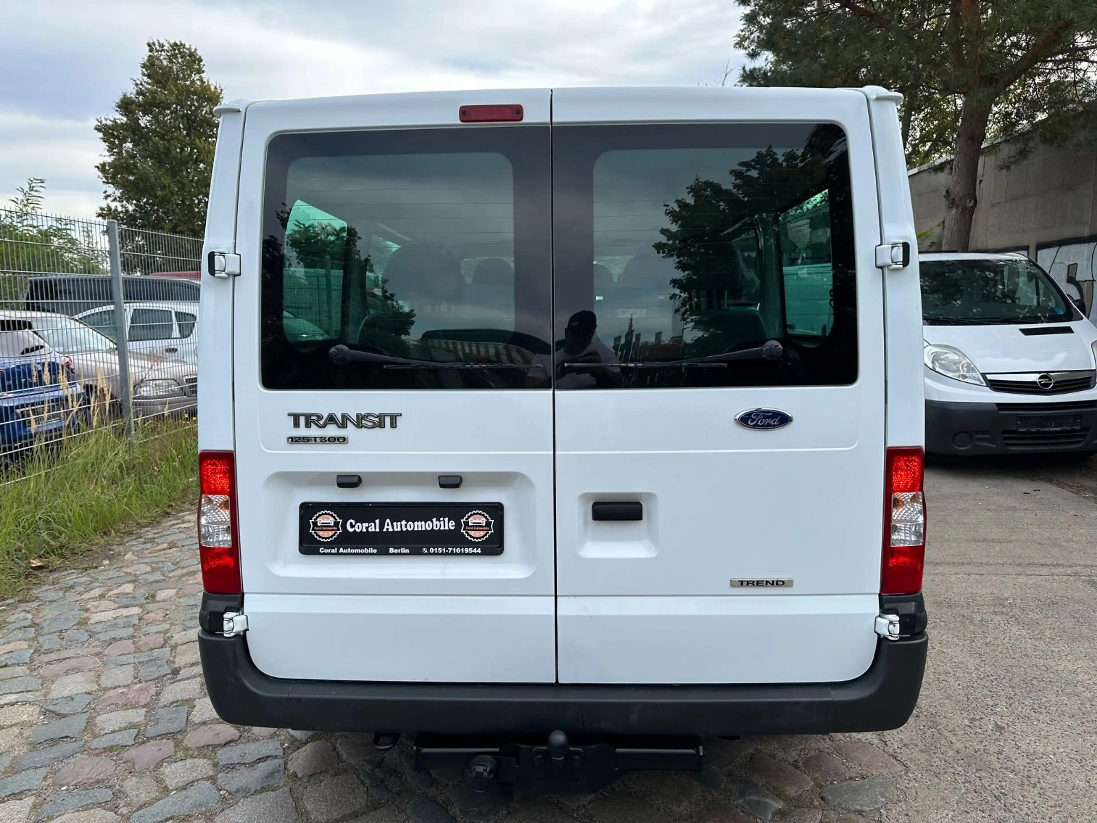 Ford Transit Kombi FT300*L2H1*9SITZE*KLIMA*AHK — photo 5