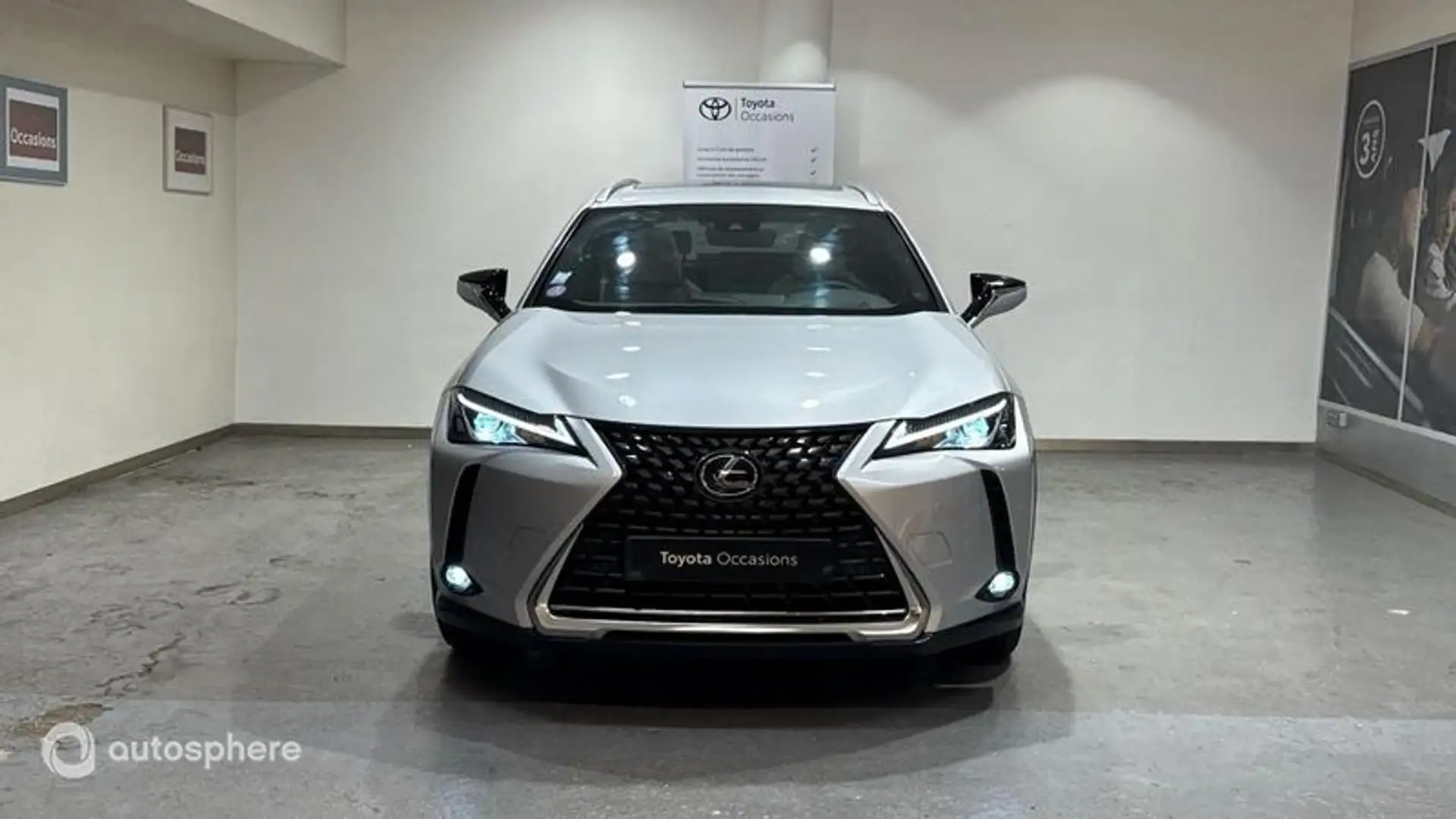 Lexus UX 250h 250h 2WD Luxe MY21 - 2
