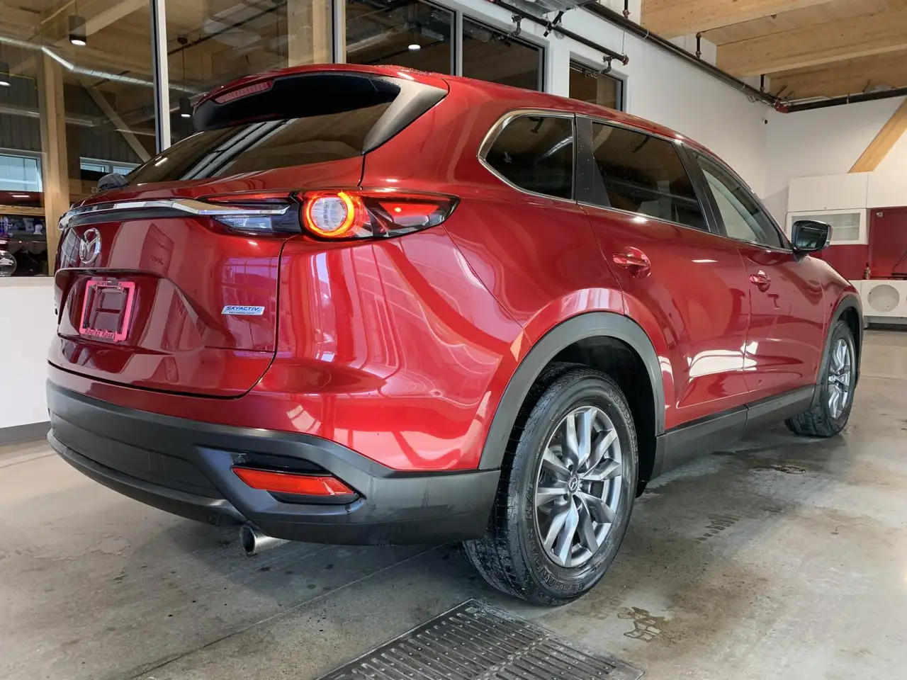 Mazda CX-9 снимка Mazda CX-9