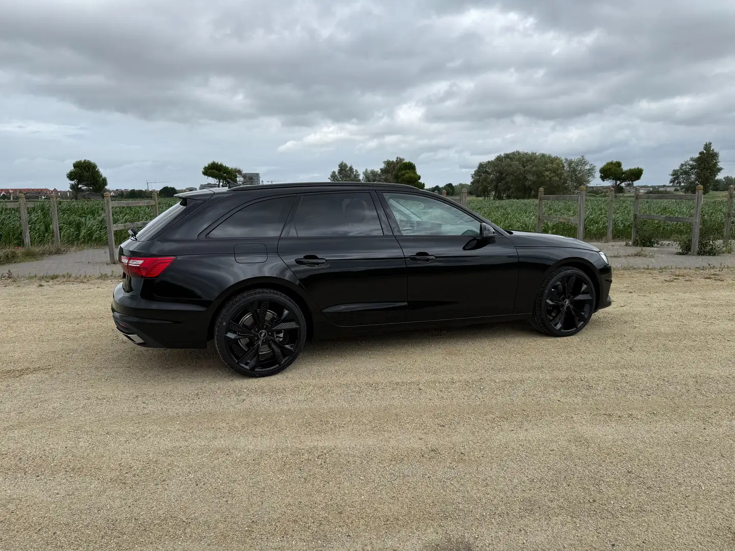 Audi A4 Privacy Glass,Navigatie Groot,Parkeerassist,NIEUW Siyah - 2