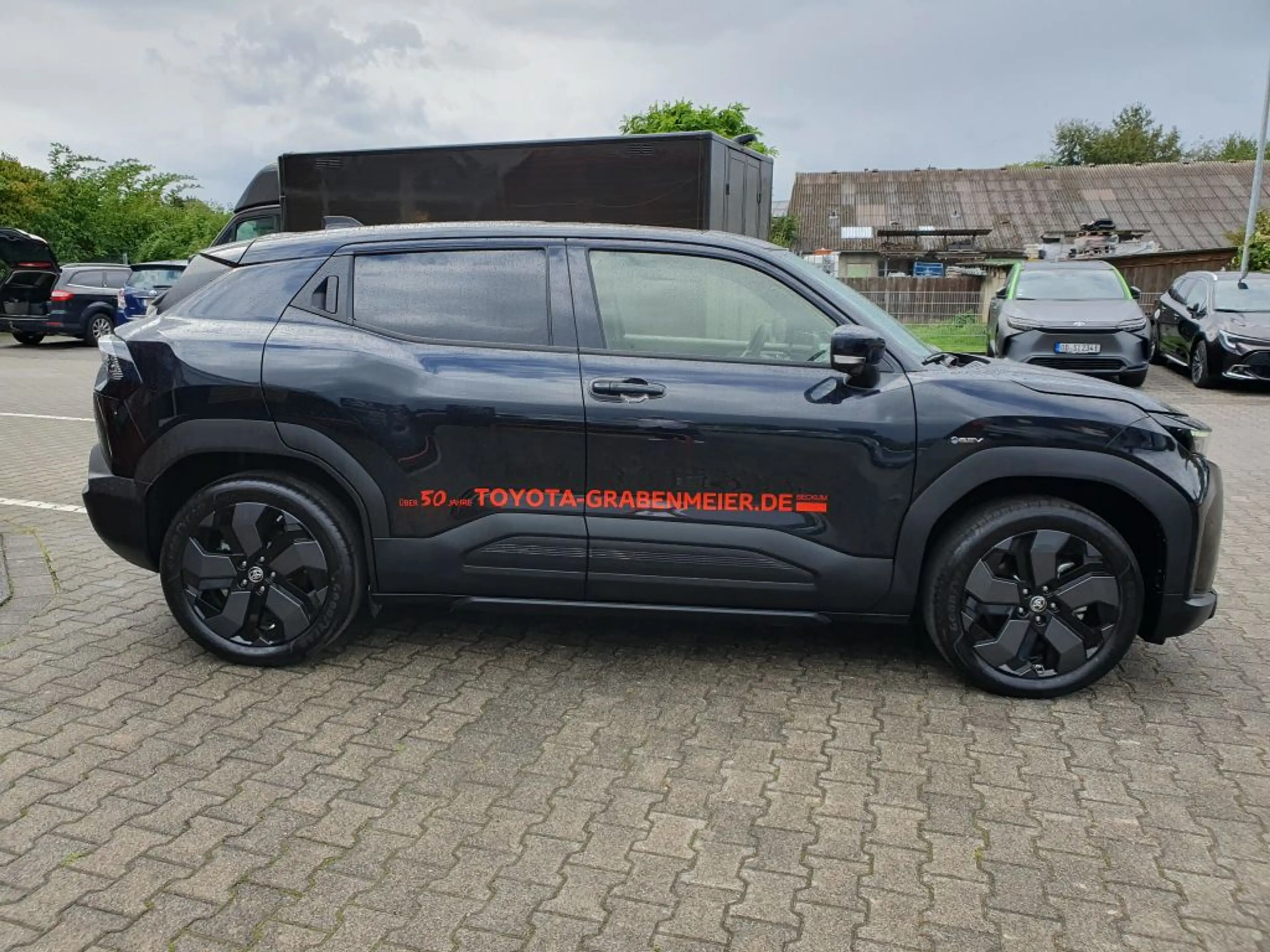 Toyota Urban Cruiser 61kWh Lounge — photo 4