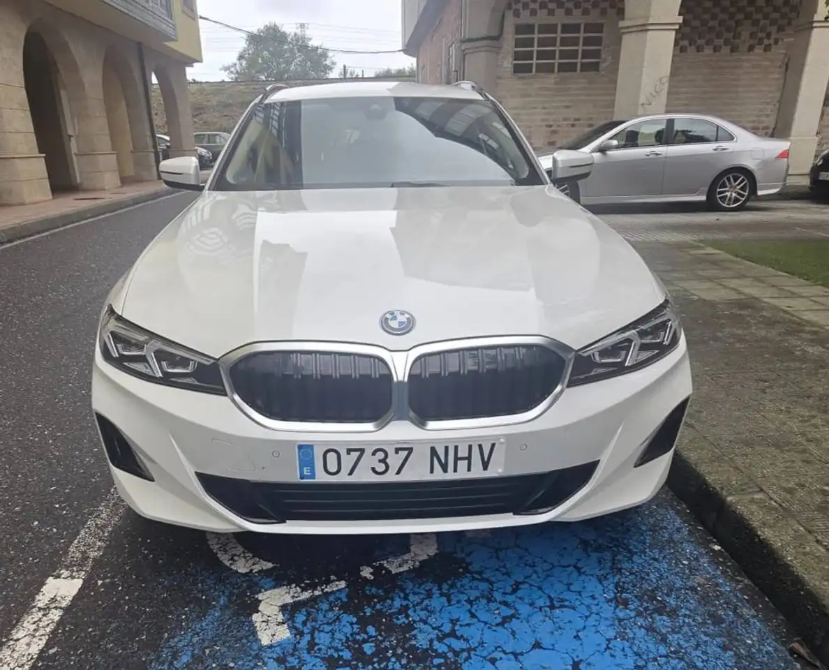 BMW 320