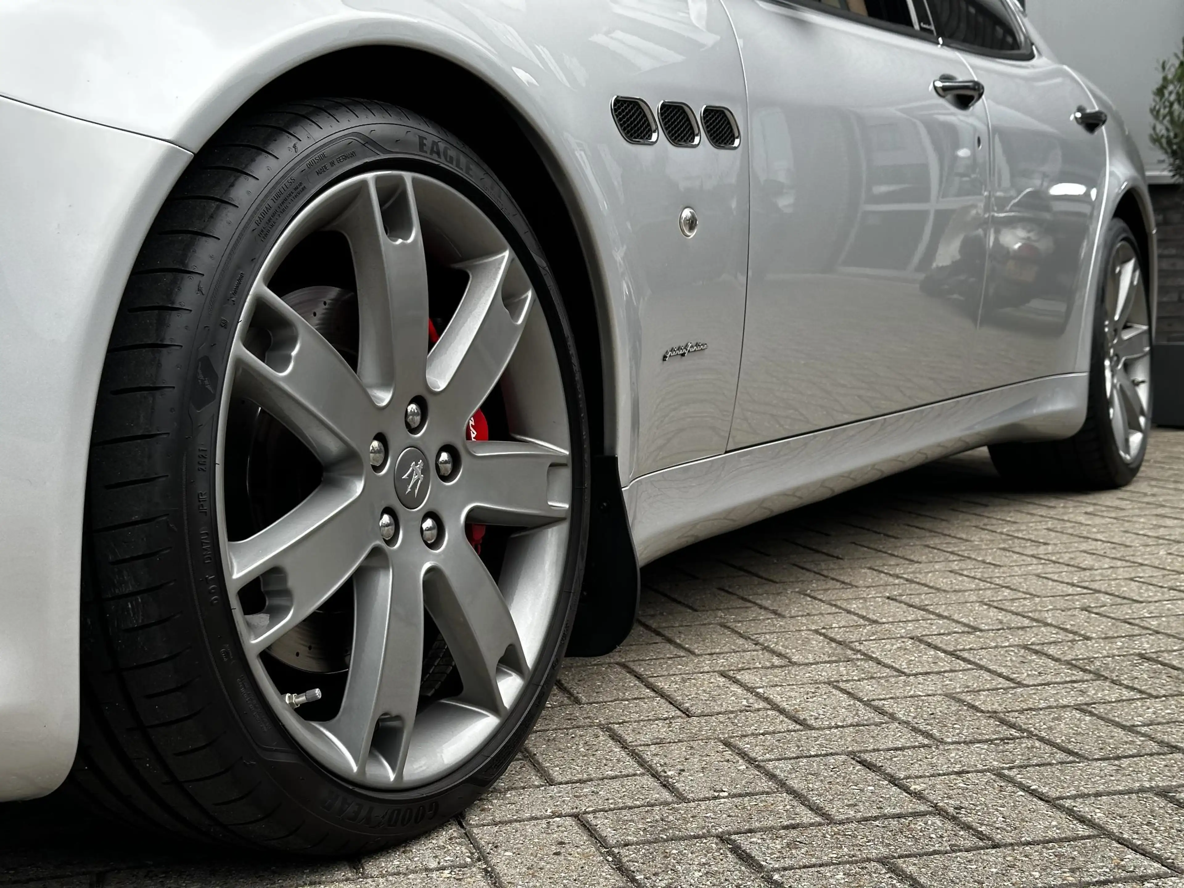 Maserati Quattroporte 4.7 S ZF | Schuif-kanteldak | Elektr. Stoelen + Me — photo 3