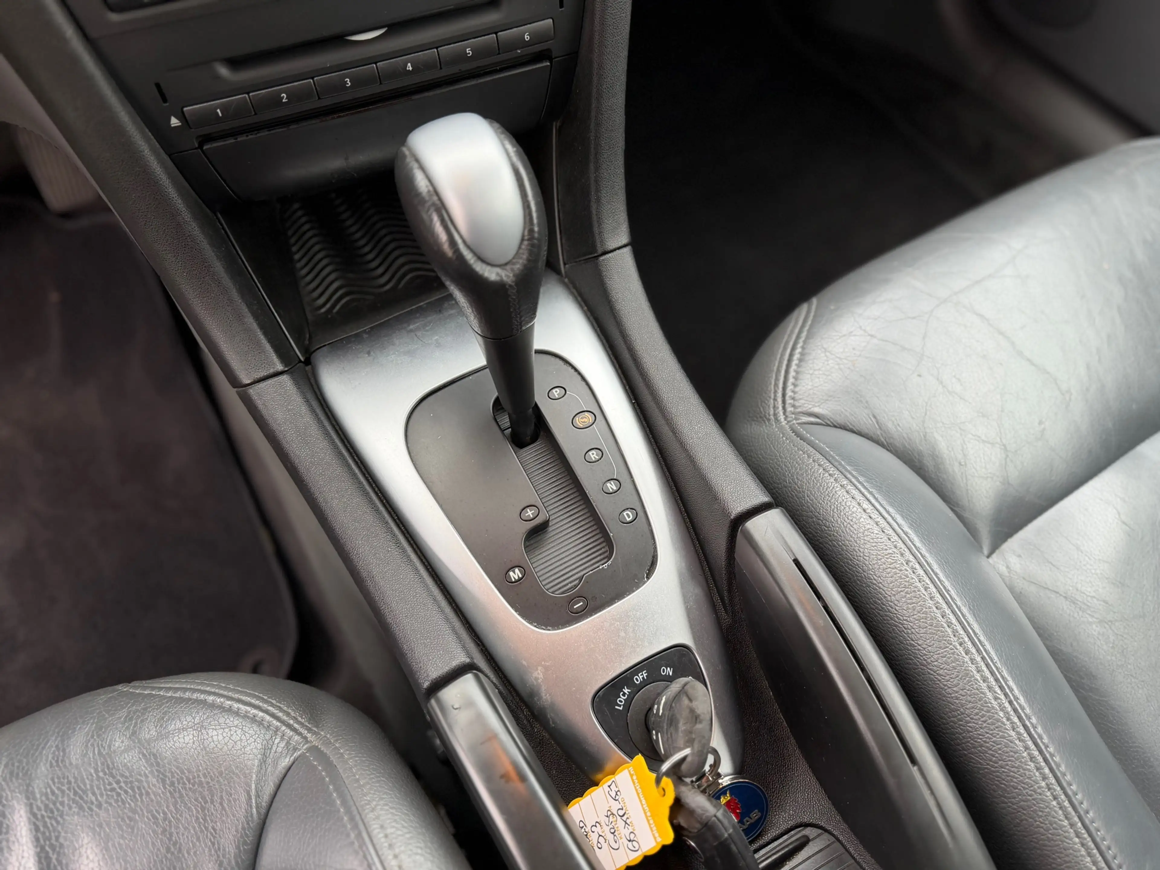 Saab 9-3 Cabrio 1.8t Vector Automaat / Leder / Clima / Stoe — photo 10