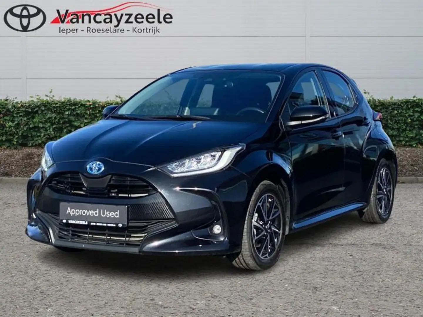 Toyota Yaris Iconic+cam+apple carplay&andro Zwart - 1