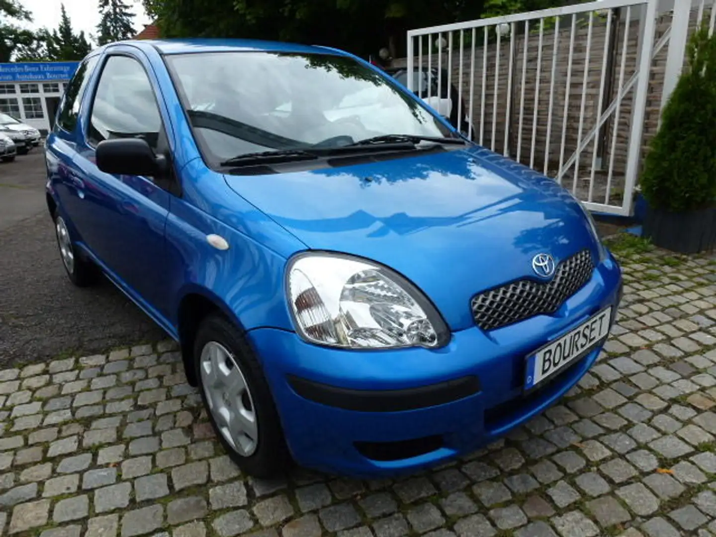 Toyota Yaris 1.0 Autom-Klima-erst 19.000KM-1.Besitz-eFH Bleu - 2
