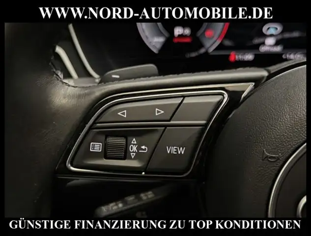 Audi A4 view 26