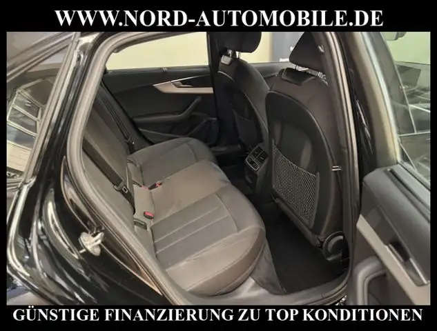 Audi A4 view 18