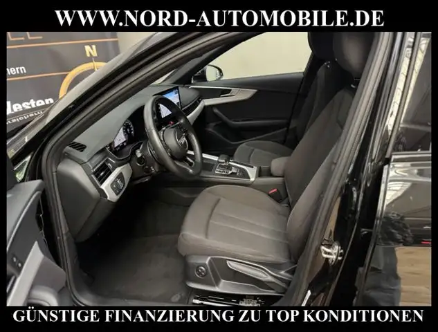 Audi A4 view 16