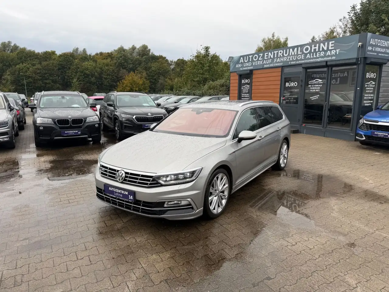 Volkswagen Passat Variant R-Line/4 Motion/NAVI/AHK/LED/VOLL