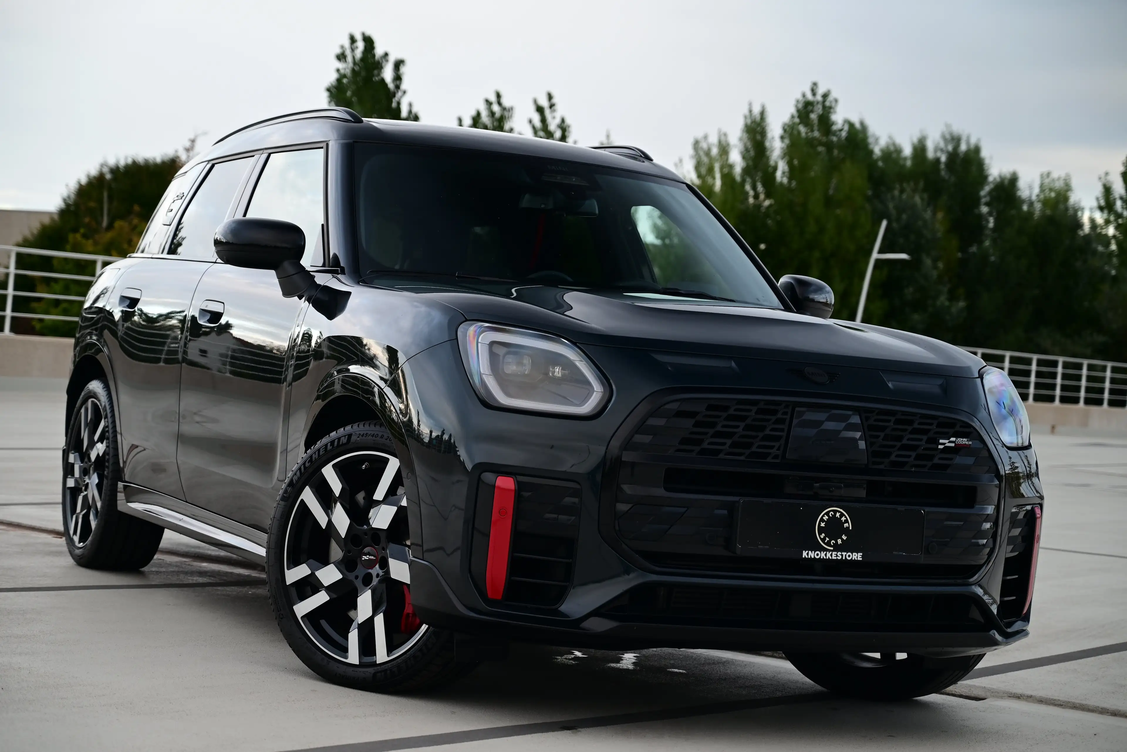 MINI JCW Countryman All4 ALL4 / XL / SUNROOF / ELEK SEATS / 360 CAMERA — photo 3