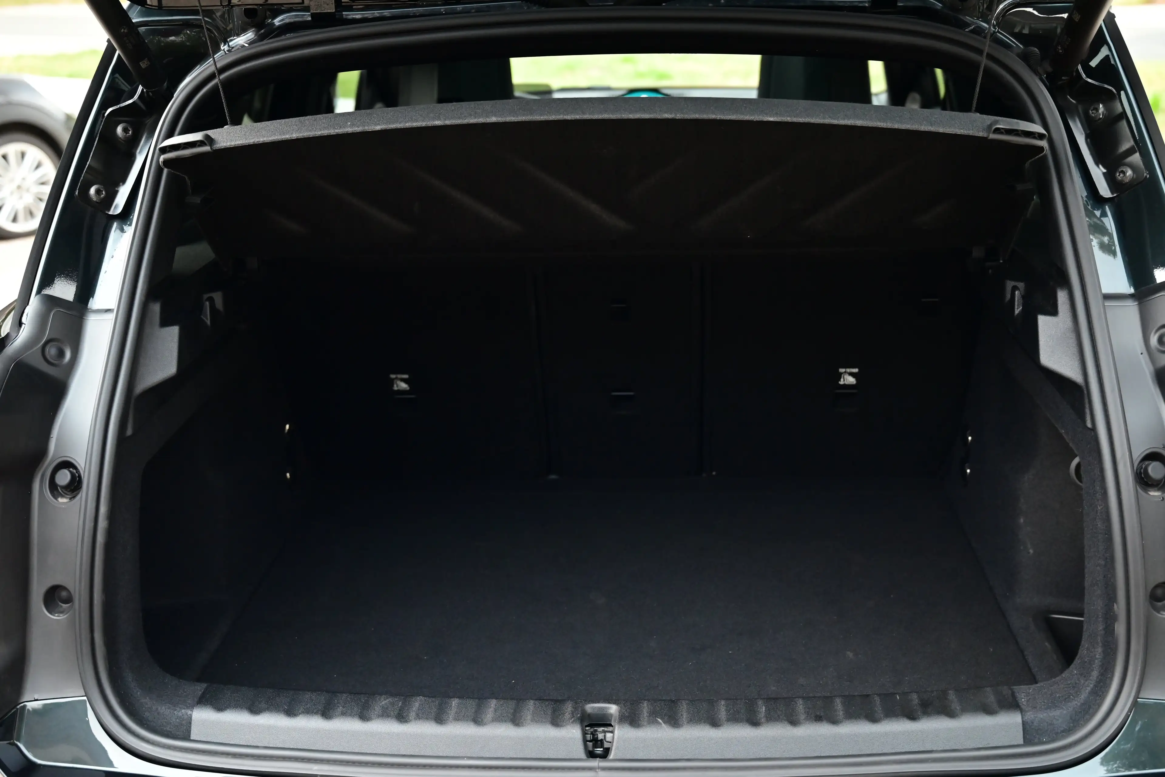 MINI JCW Countryman All4 ALL4 / XL / SUNROOF / ELEK SEATS / 360 CAMERA — photo 10