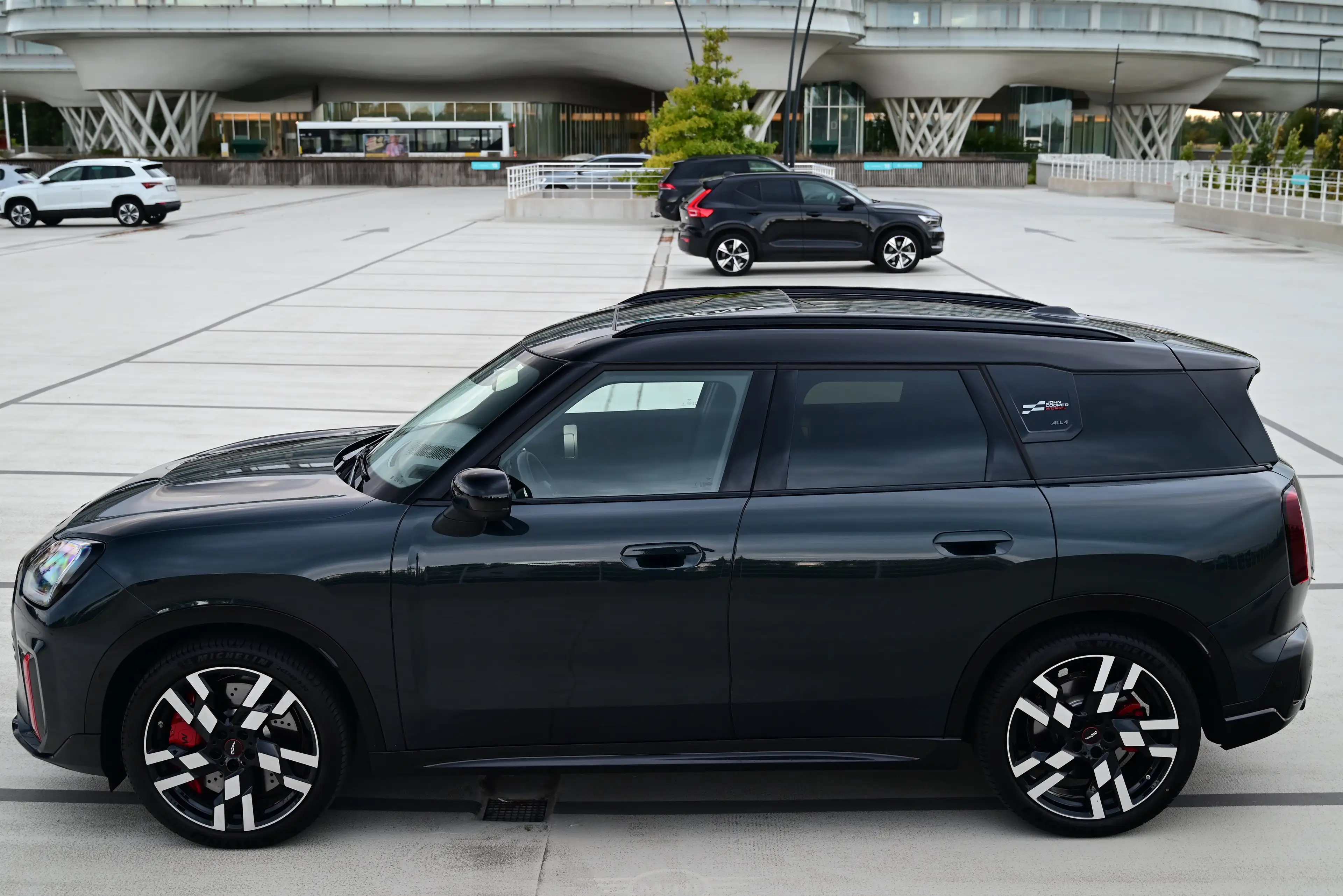 MINI JCW Countryman All4 ALL4 / XL / SUNROOF / ELEK SEATS / 360 CAMERA — photo 9