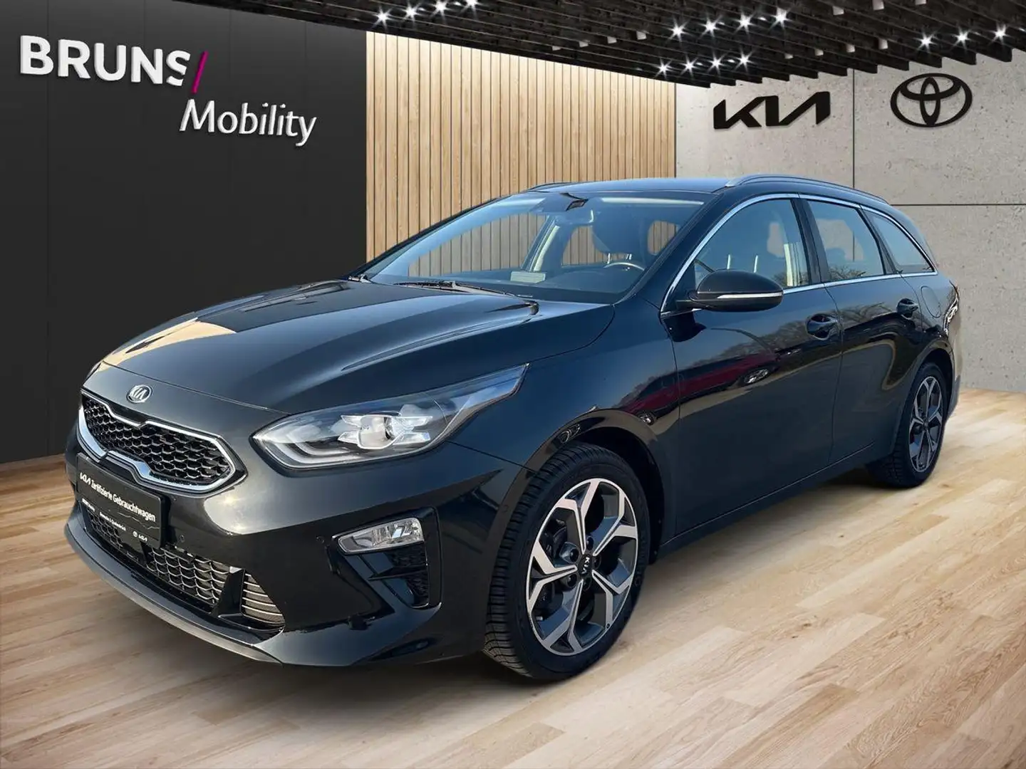 Kia Ceed SW / cee'd SW Ceed SW Spirit 1.6 CRDi Automatik Noir - 2