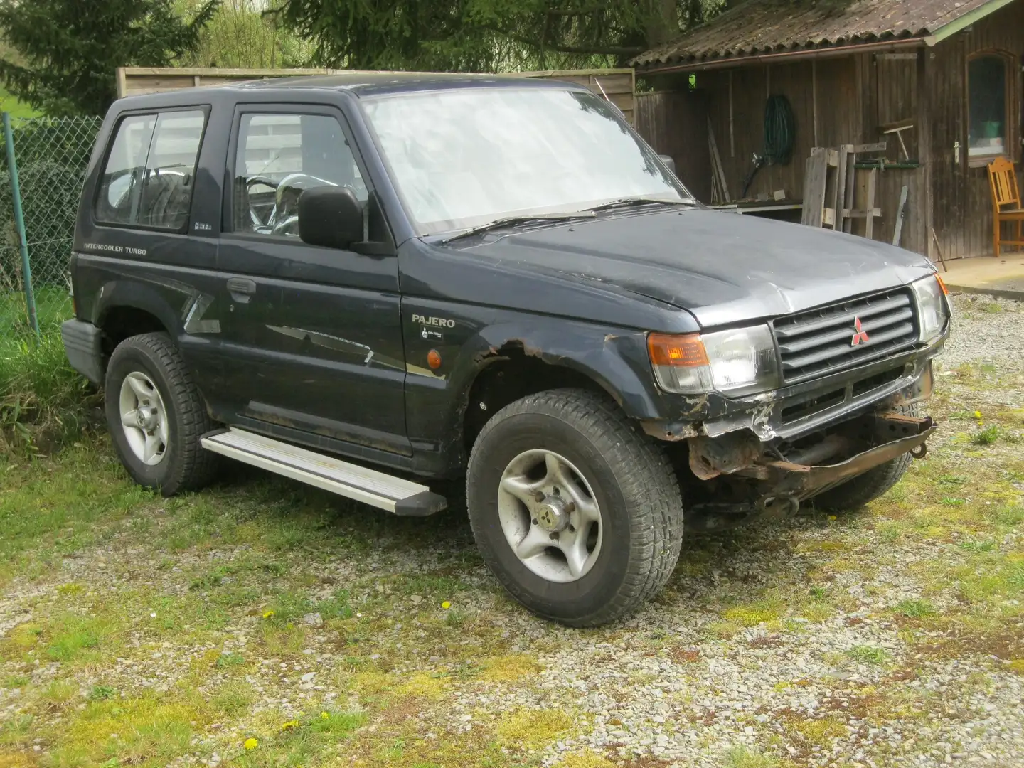 Mitsubishi Pajero 2500 TD / erste Hand / SUV / 4x4 / Allrad Blau - 1