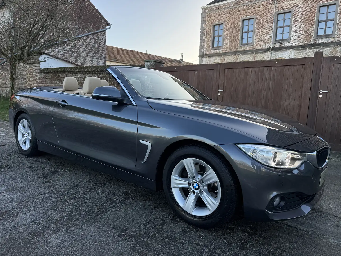 BMW 420 Cabrio 420iAS *GPS*CUIR*GARANTIE* Gris - 1