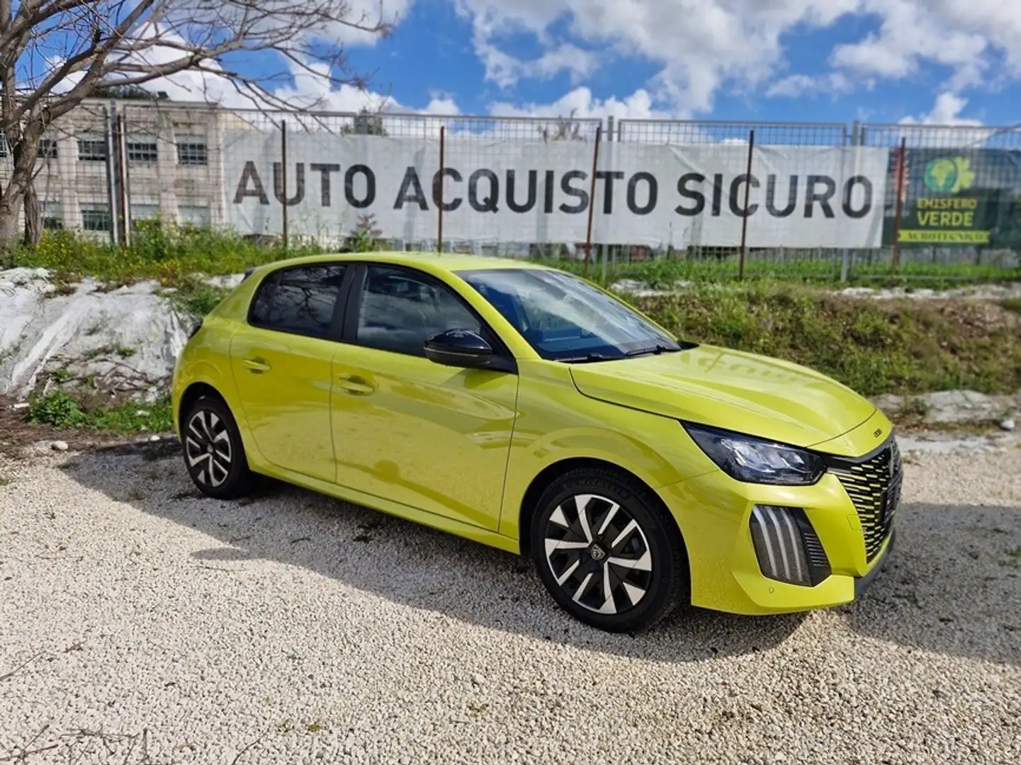 Peugeot 208 208 PureTech 100 Stop&Start 5 porte Business Grün - 1